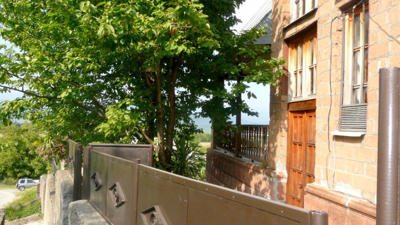 Eco House Sabero Hotel Akhmeta Ngoại thất bức ảnh